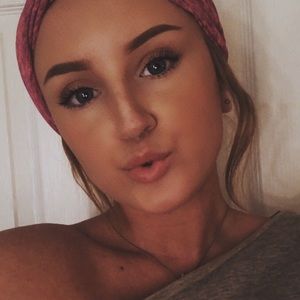 Meet your Posher, Gabbi